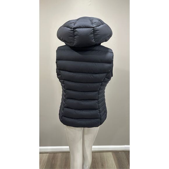 MONCLER BARRAUX HOODED DOWN VEST SIZE 0 / XS $1,800.00 - Picture 11 of 16
